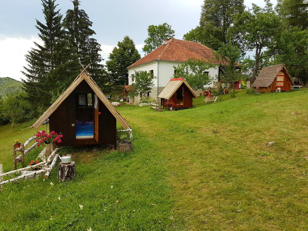 Etno Domacinstvo Saponjic Hotell Nova Varoš Exteriör bild